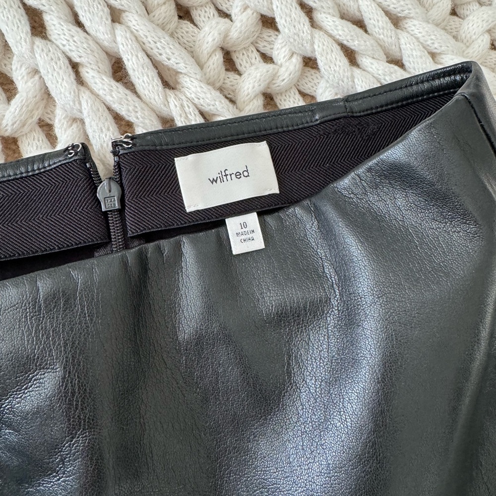 Wilfred faux leather skirt